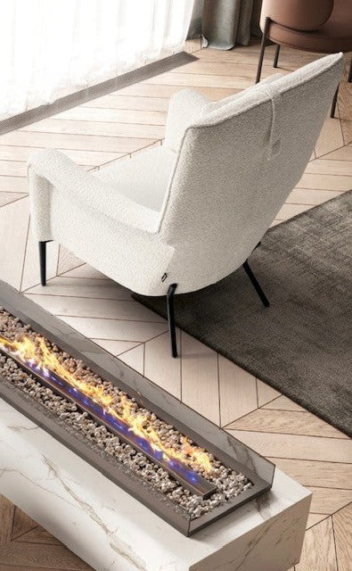 Butaca de diseño ligero modelo AGATHA
