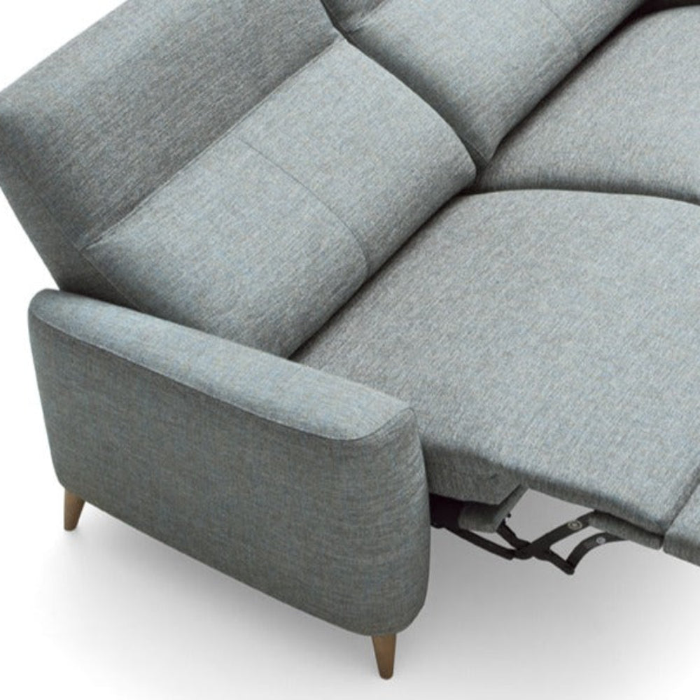Chaiselongue de diseño modelo CAPRICE con opción asientos relax.