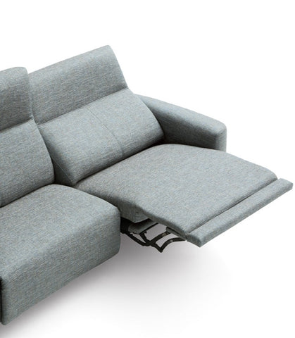 Chaiselongue de diseño modelo CAPRICE con opción asientos relax.
