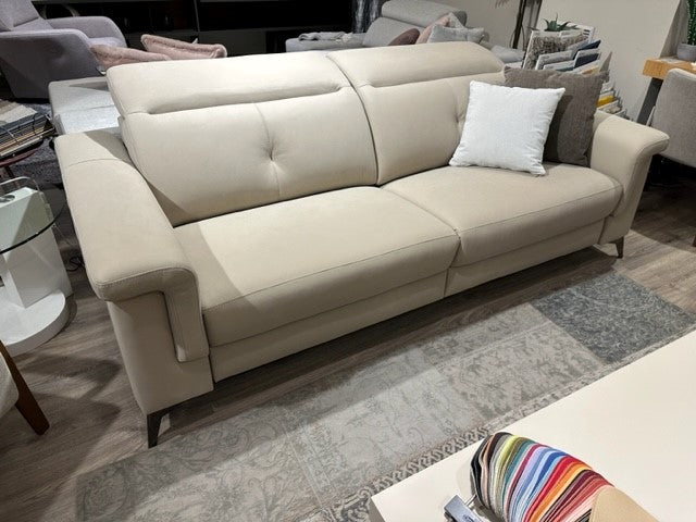 Sofa relax de diseño modelo VICTORIA en piel