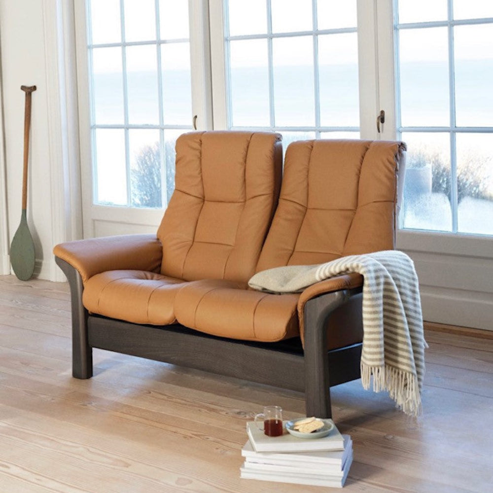 Sofá 2 plazas modelo WINDSOR Stressless® Plus System™ piel Paloma