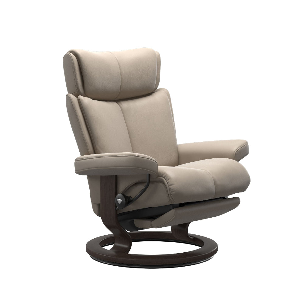 Sillón modelo MAGIC Classic Power™ Plus™ System Power™ de Stressless piel Paloma