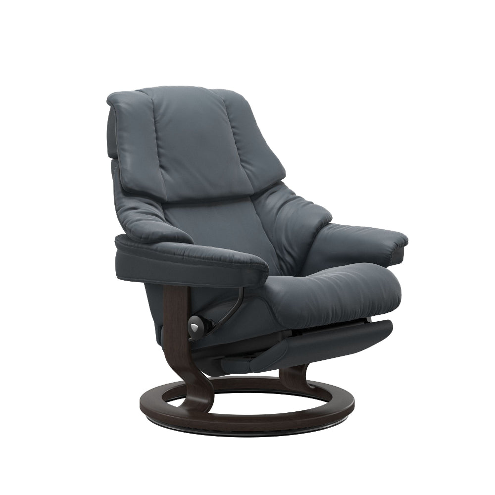 Sillón modelo RENO Classic Power™ Plus™ System Power™ de Stressless piel Batick