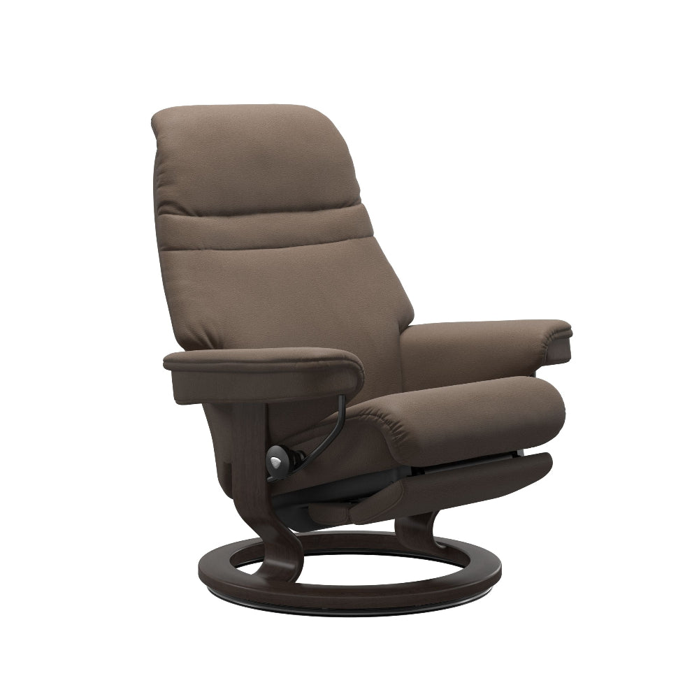 Sillón modelo SUNRISE Classic Power™ Plus™ System Power™ de Stressless piel Batik