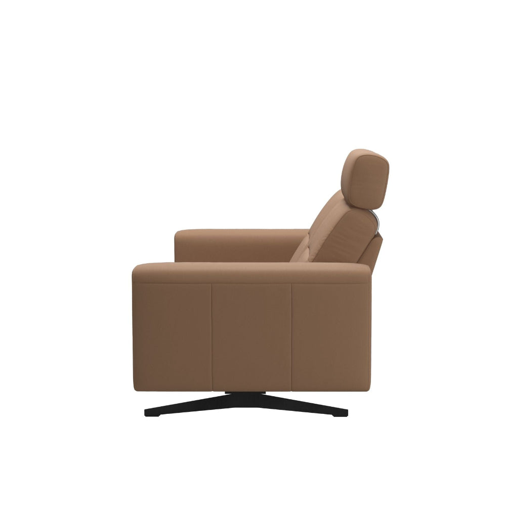 Sofa de piel de Stressless Disponible en nuestras tiendas de diseño Sidivani en Madrid y en nuestra web