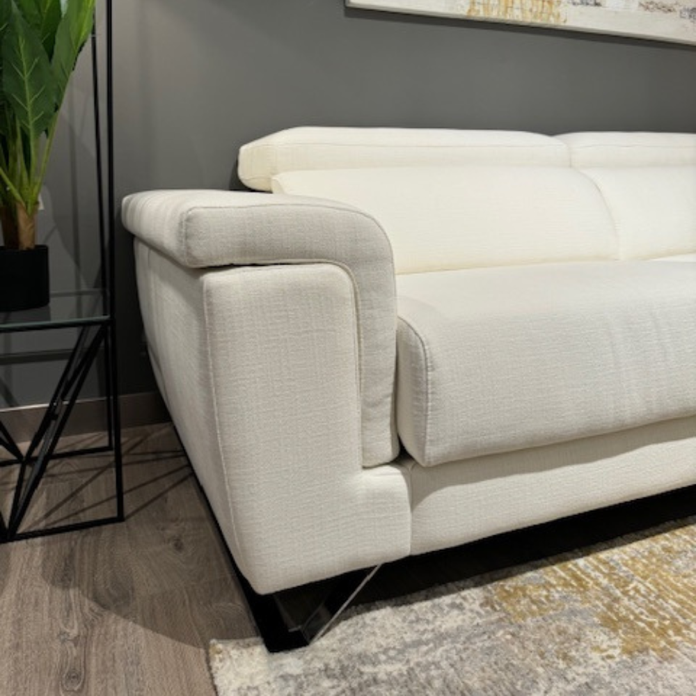 Rinconera de diseño abierto modelo RENZZO con 2 asientos deslizantes