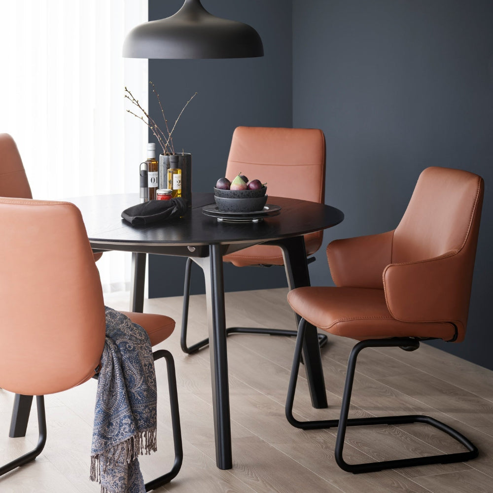 Mesa redonda extensible Stressless® Bordeaux