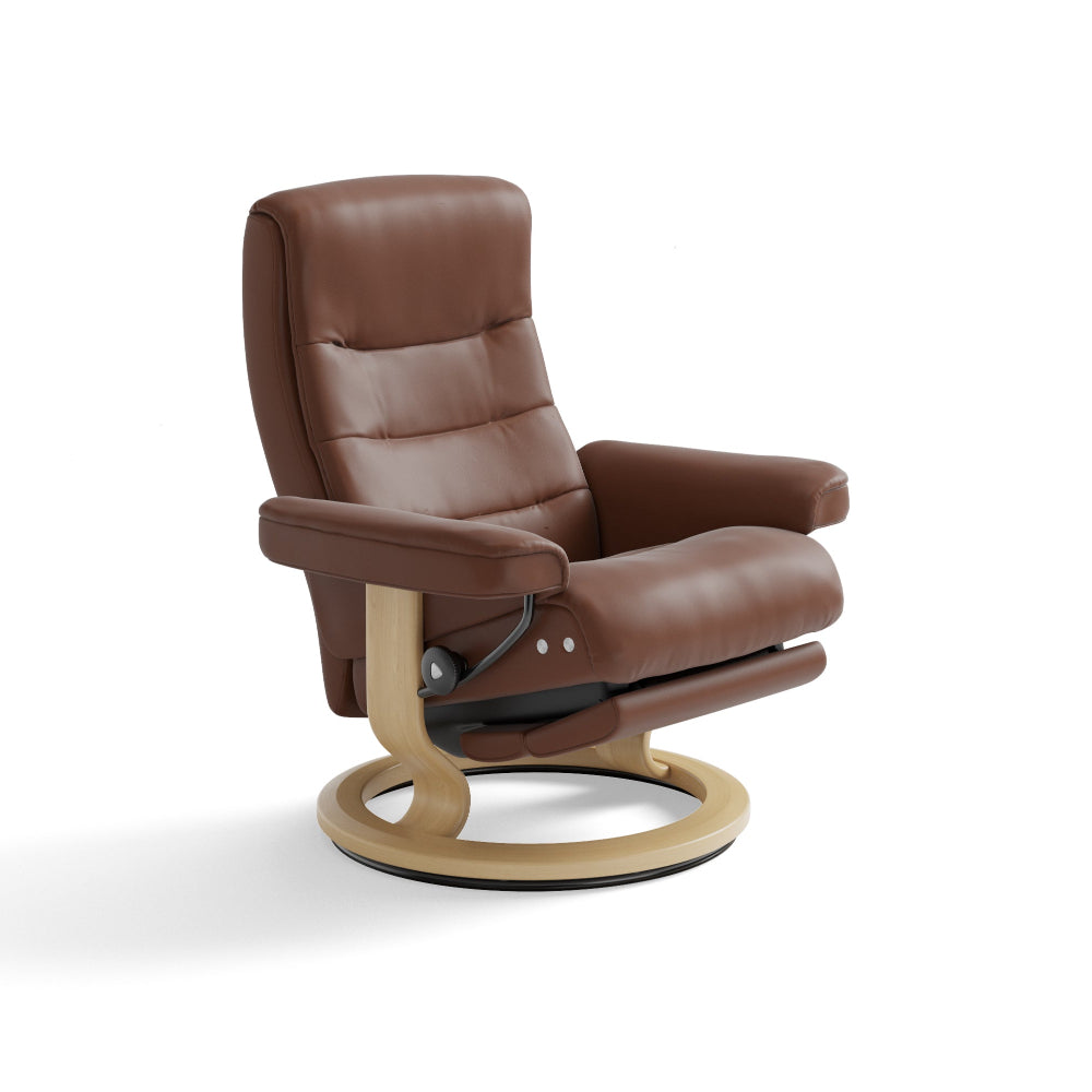 Sillón modelo NORDIC Classic Power™ Plus™ System Power™ de Stressless piel Paloma