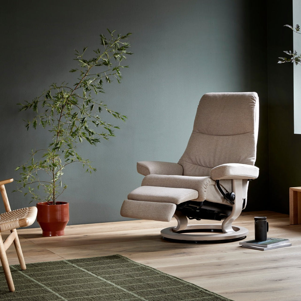 Sillón modelo VIEW Classic Power™ Plus™ System Power™ de Stressless piel Batick