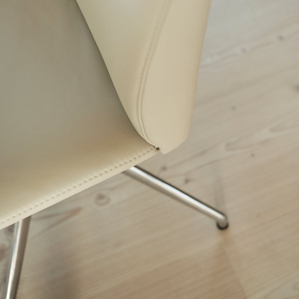 Silla giratoria de comedor Stressless® modelo LAUREL D350 sin brazos Pie de Acero