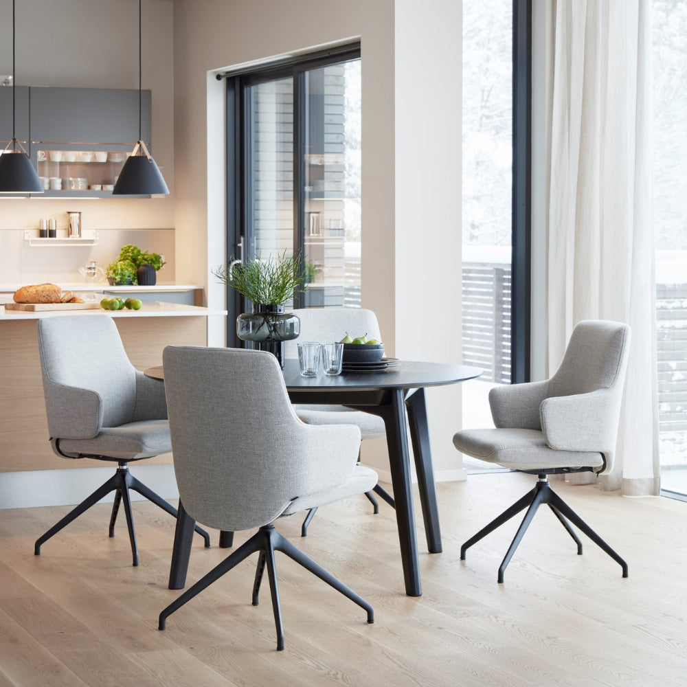 Silla giratoria de comedor Stressless® modelo LAUREL D350 con brazos Pie de Acero