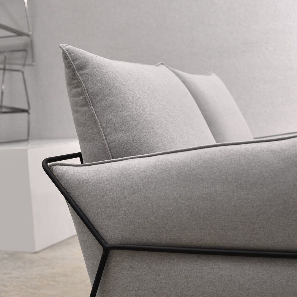 Sillón modelo RIDDIM  con Estructura Cromada en Hierro