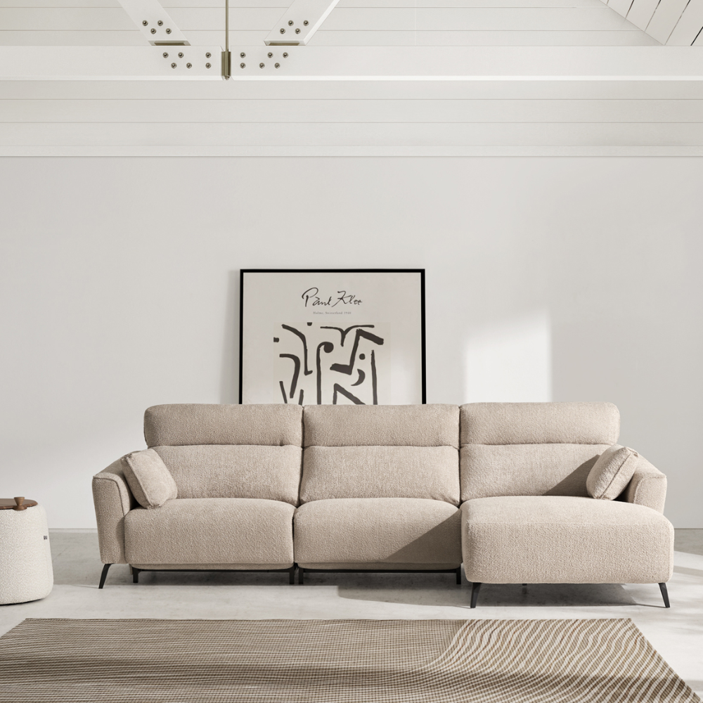 Chaiselongue modelo Madagascar 1 Disponible en nuestras tiendas de diseño Sidivani en Madrid y en nuestra web