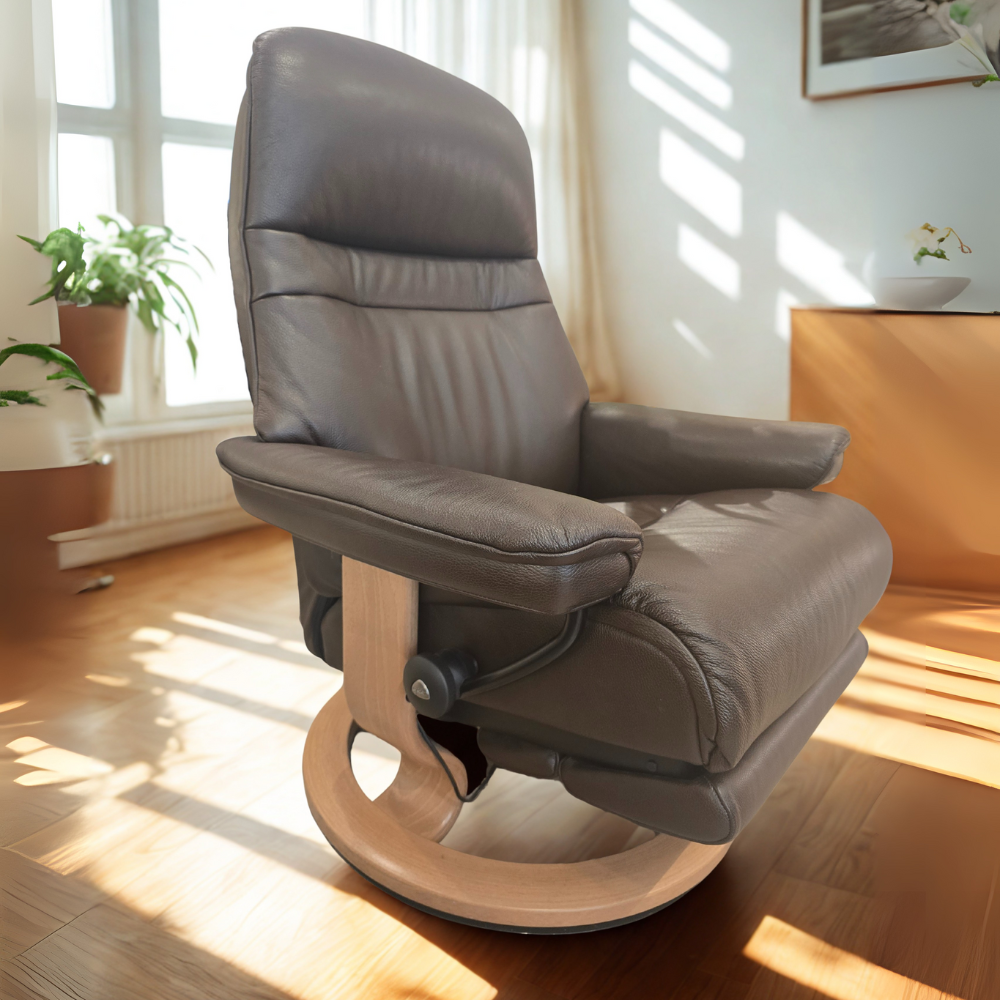 Sillón Stressless modelo SUNRISE Power Leg&back en una oficina