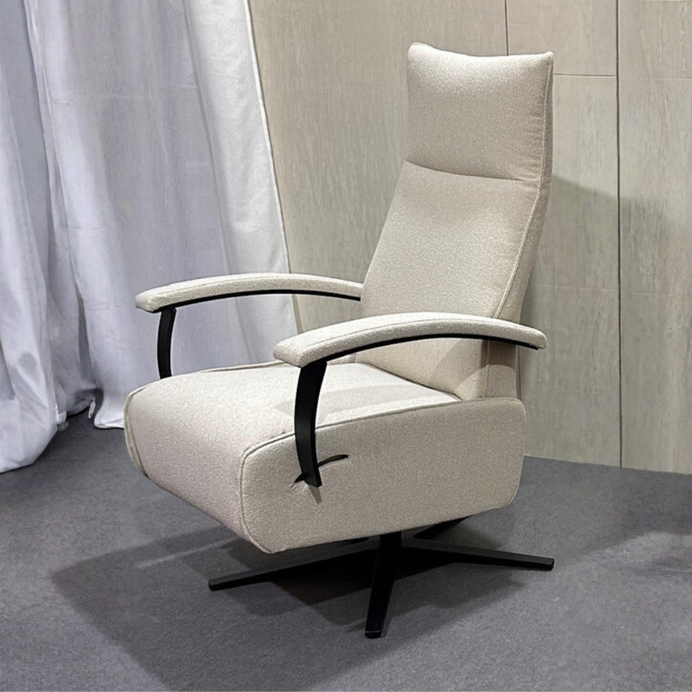 Butaca giratoria relax de diseño modelo KYLIE