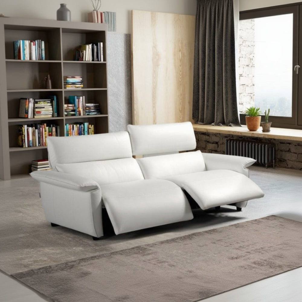 Sofá relax modelo PUGLIA con cabezal eléctrico ajustable en piel