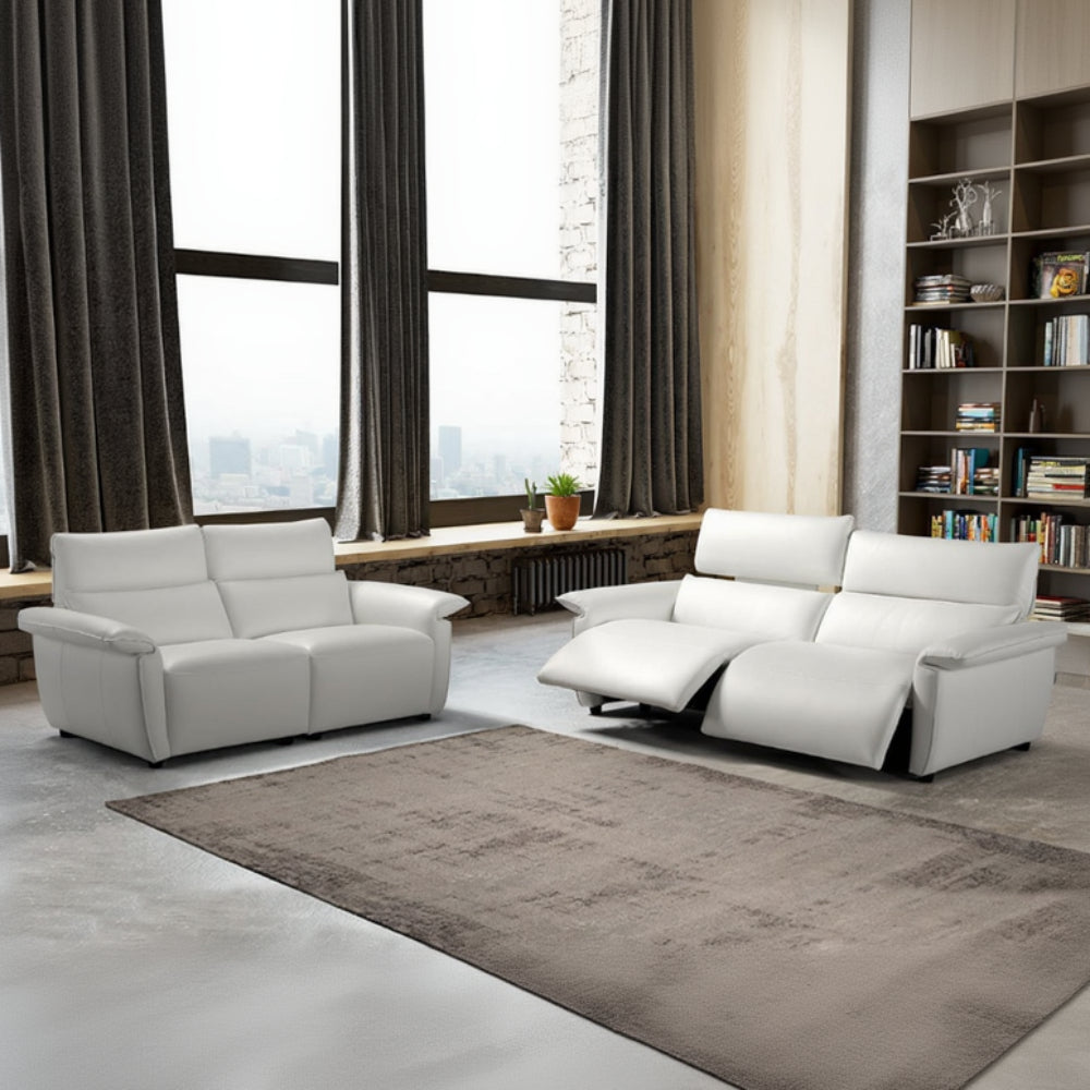 Sofá relax modelo PUGLIA con cabezal eléctrico ajustable en piel