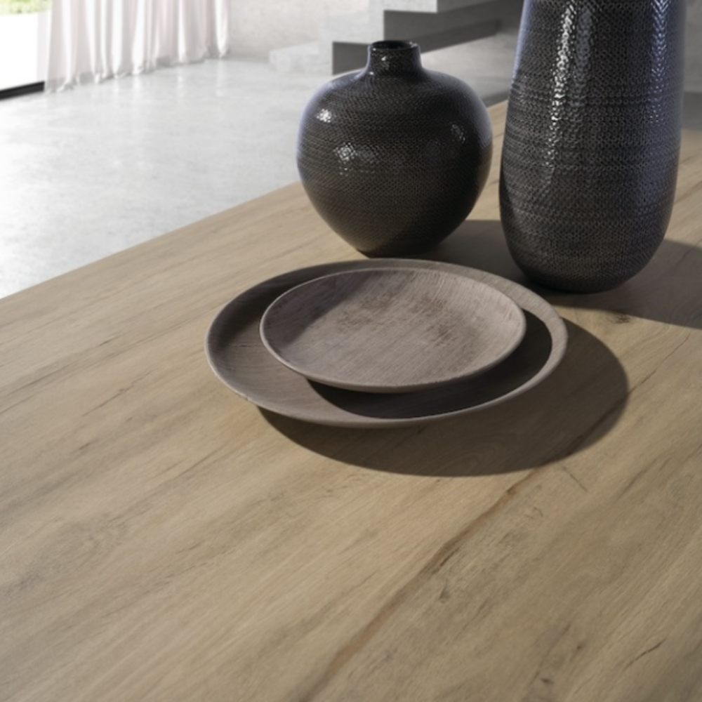 Mesa comedor de diseño modelo RTCNC