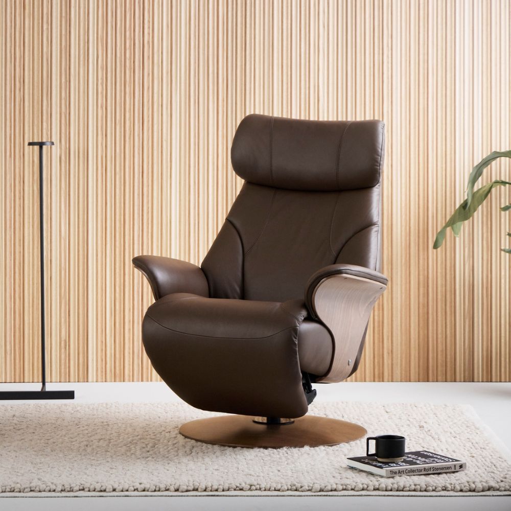 Sillón Stressless modelo ADAM Plus™ System Power™ Pie Disc