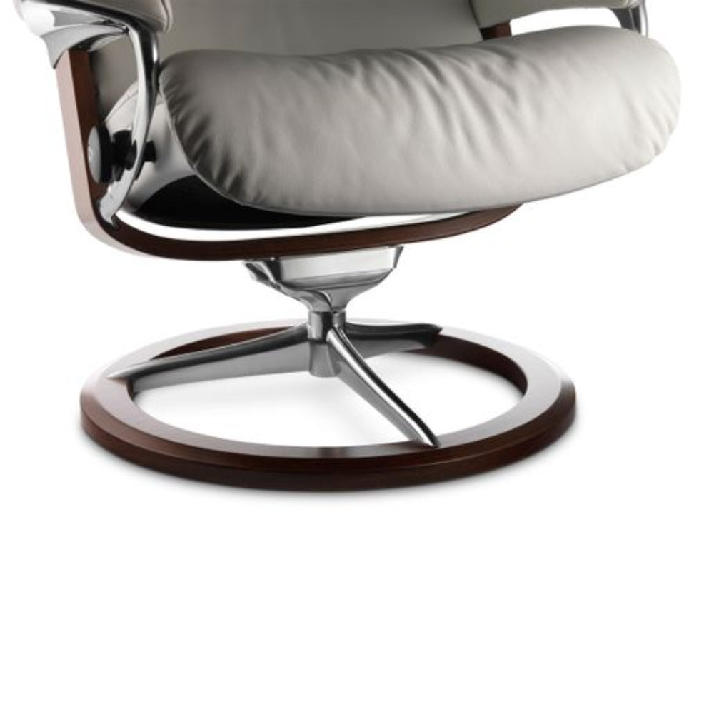 version de aluminio del kit de elevacion de las butacas cross y signature de stressless