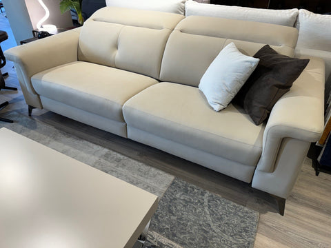 Sofa de diseño modelo VICTORIA en piel