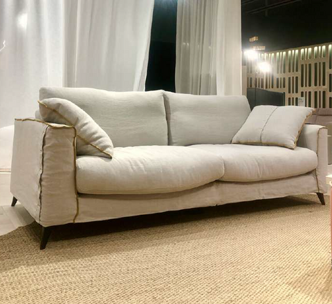 Sofa de diseño completamente desenfundable modelo FORMENTOR