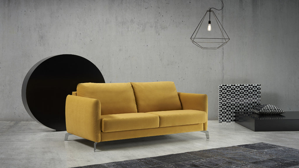 Sofá cama sistema de apertura italiano tapizado amarillo Merkamueble