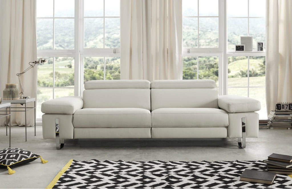 sofa de piel de diseño en Madrid color blanco 