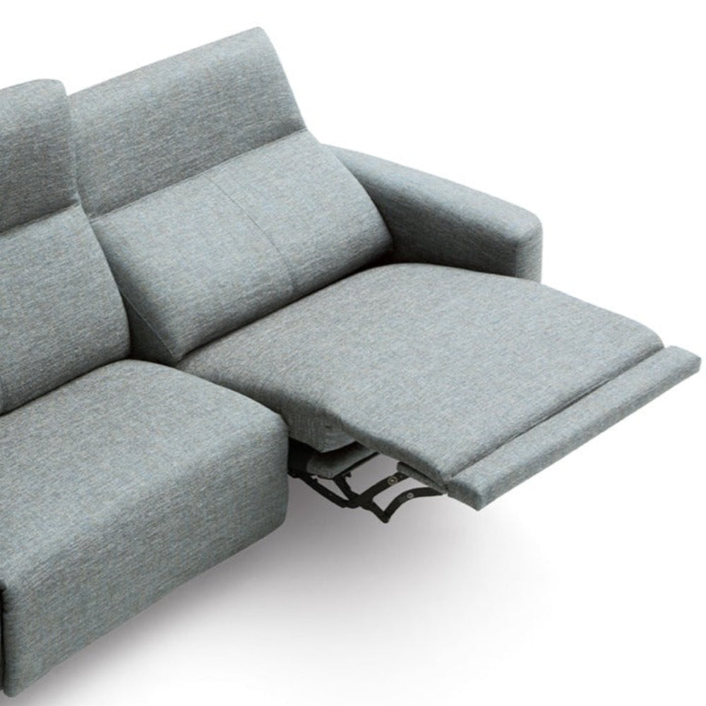 Chaiselongue de diseño modelo CAPRICE con opción asientos relax.