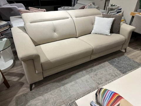 Sofa de diseño modelo VICTORIA en piel